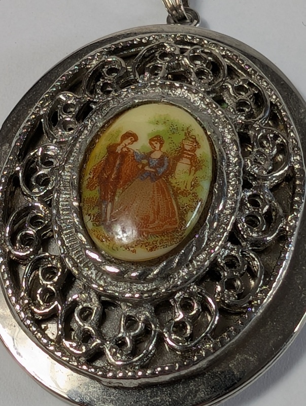 Oval enamel miniature locket pendant - image 4 of 9