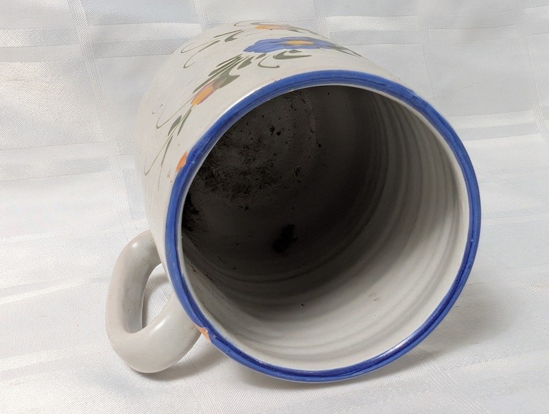Ceramic floral mug with blue trim - image 7 of 9