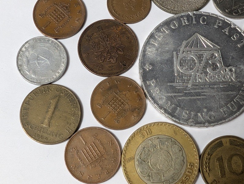 Diverse collection of coins and a commemorative token - image 12 of 20