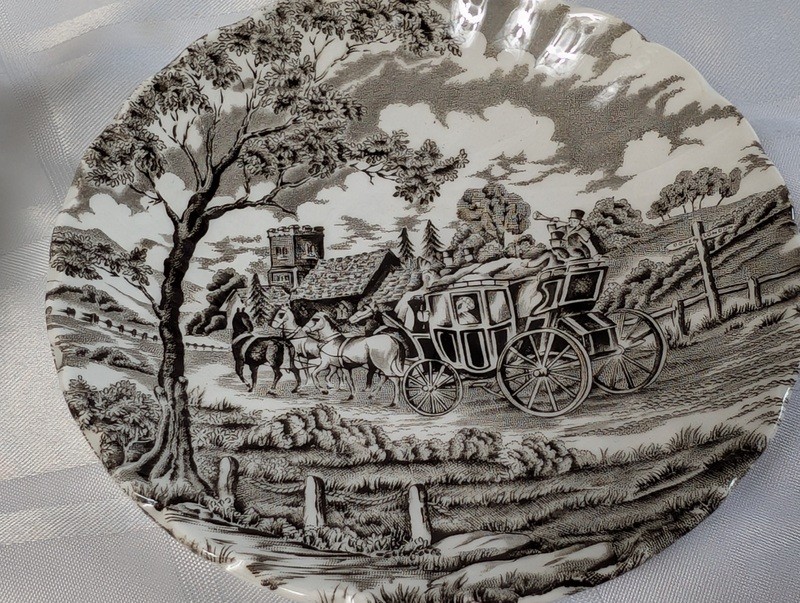 Myott Royal Mail Teacup and Saucer Set - image 10 of 14