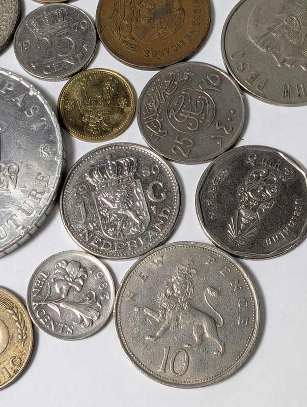 Diverse collection of coins and a commemorative token - image 18 of 20