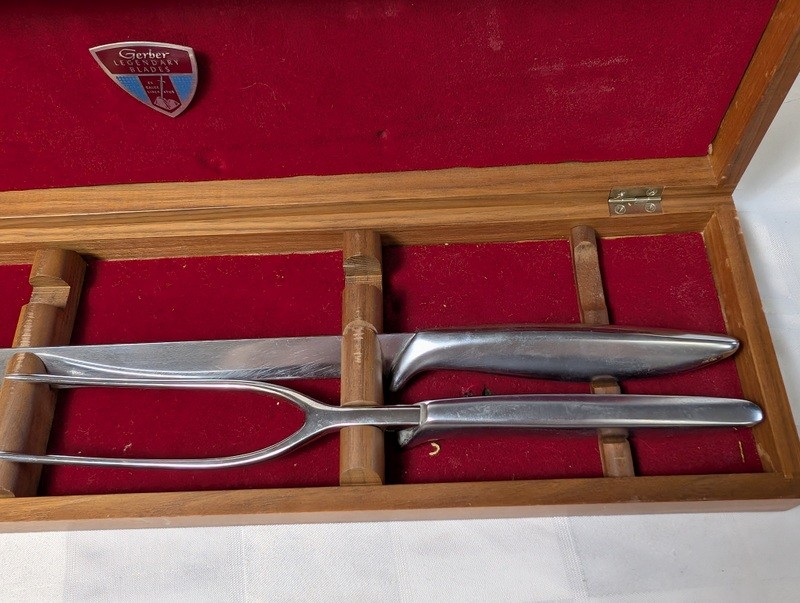Gerber Legendary Blades carving set in wooden case - image 5 of 14