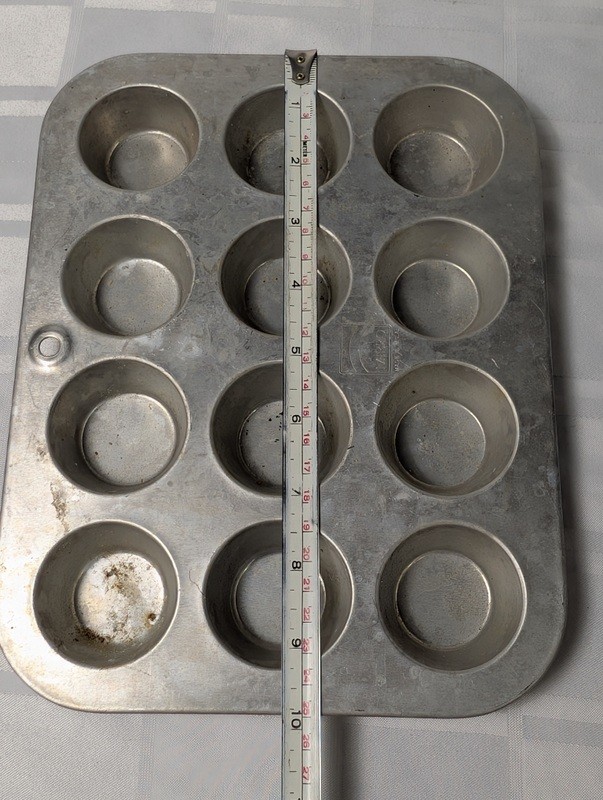 Mirro 12-Cup Muffin Pan - image 10 of 11