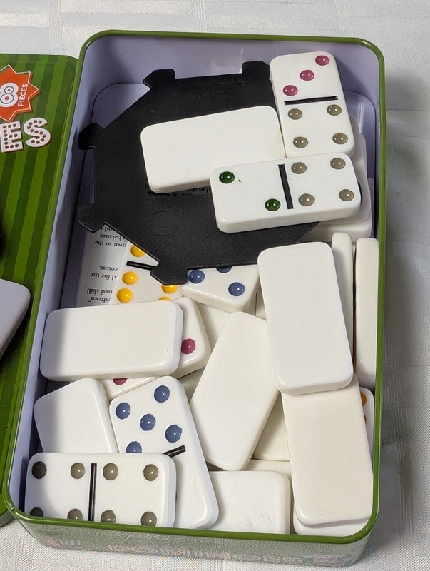 Double Six Dominoes Set in Green Tin - image 5 of 8