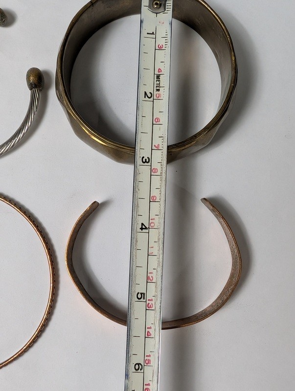 Assorted copper and metal bracelets and bangles - image 13 of 14