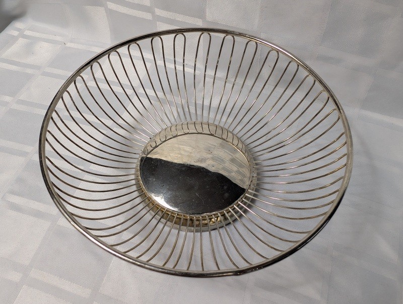 Wire Metal Fruit Basket - image 4 of 8