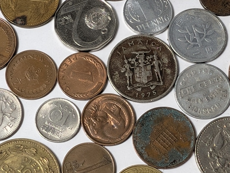 Assorted international coins including Jamaican 1975 issues - image 15 of 26