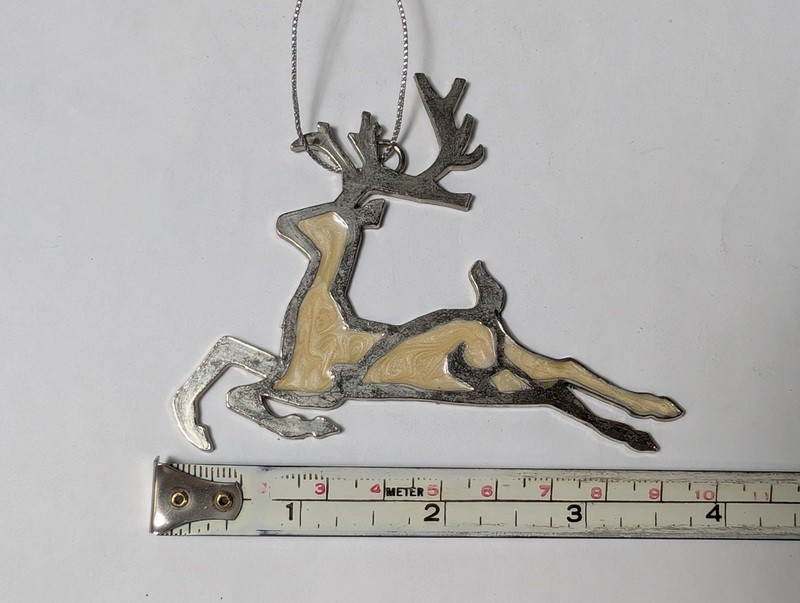 Reclining reindeer metal ornament - image 7 of 7