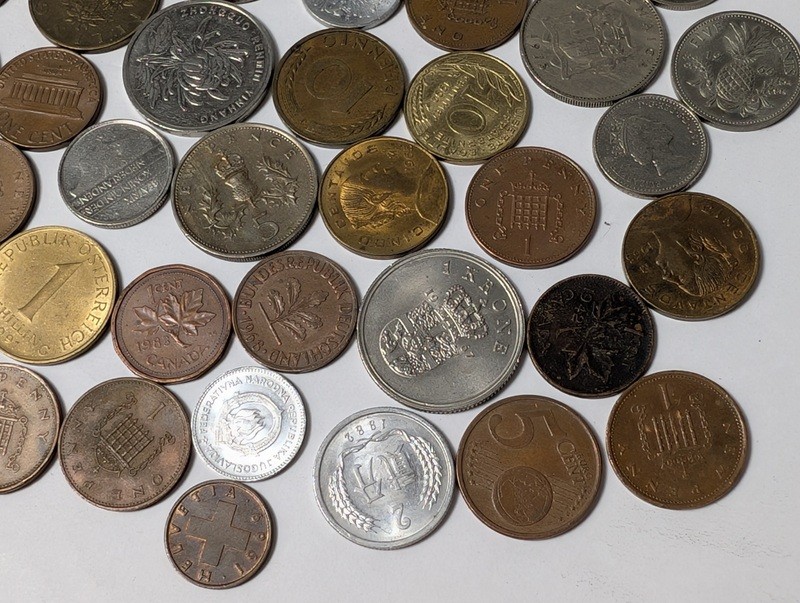 Assorted international coins - image 4 of 21