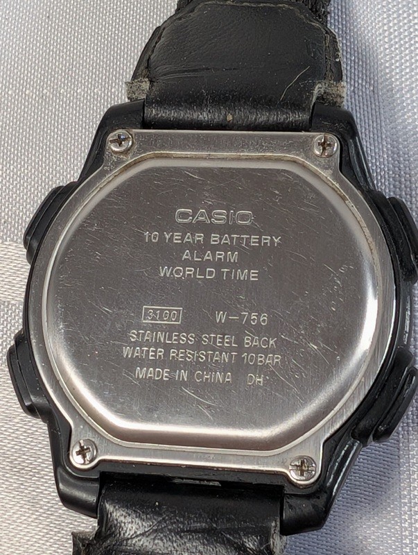 Casio digital wristwatch with illuminator and world time - image 7 of 10