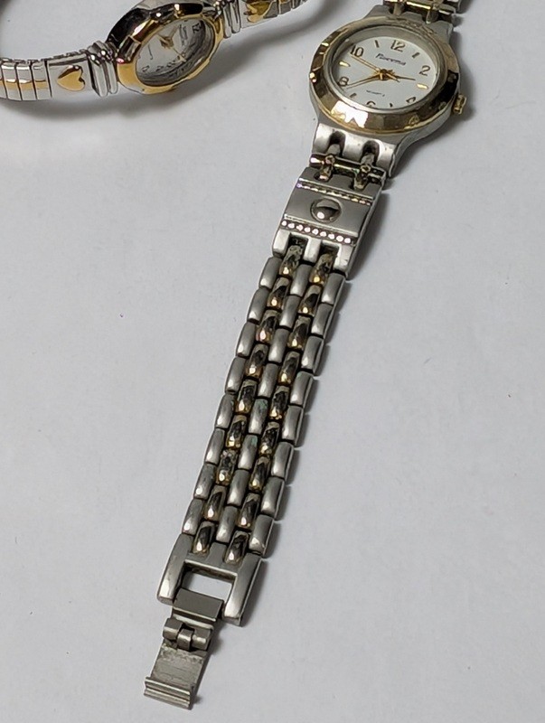 Two vintage two-tone wristwatches and a link bracelet - image 5 of 10