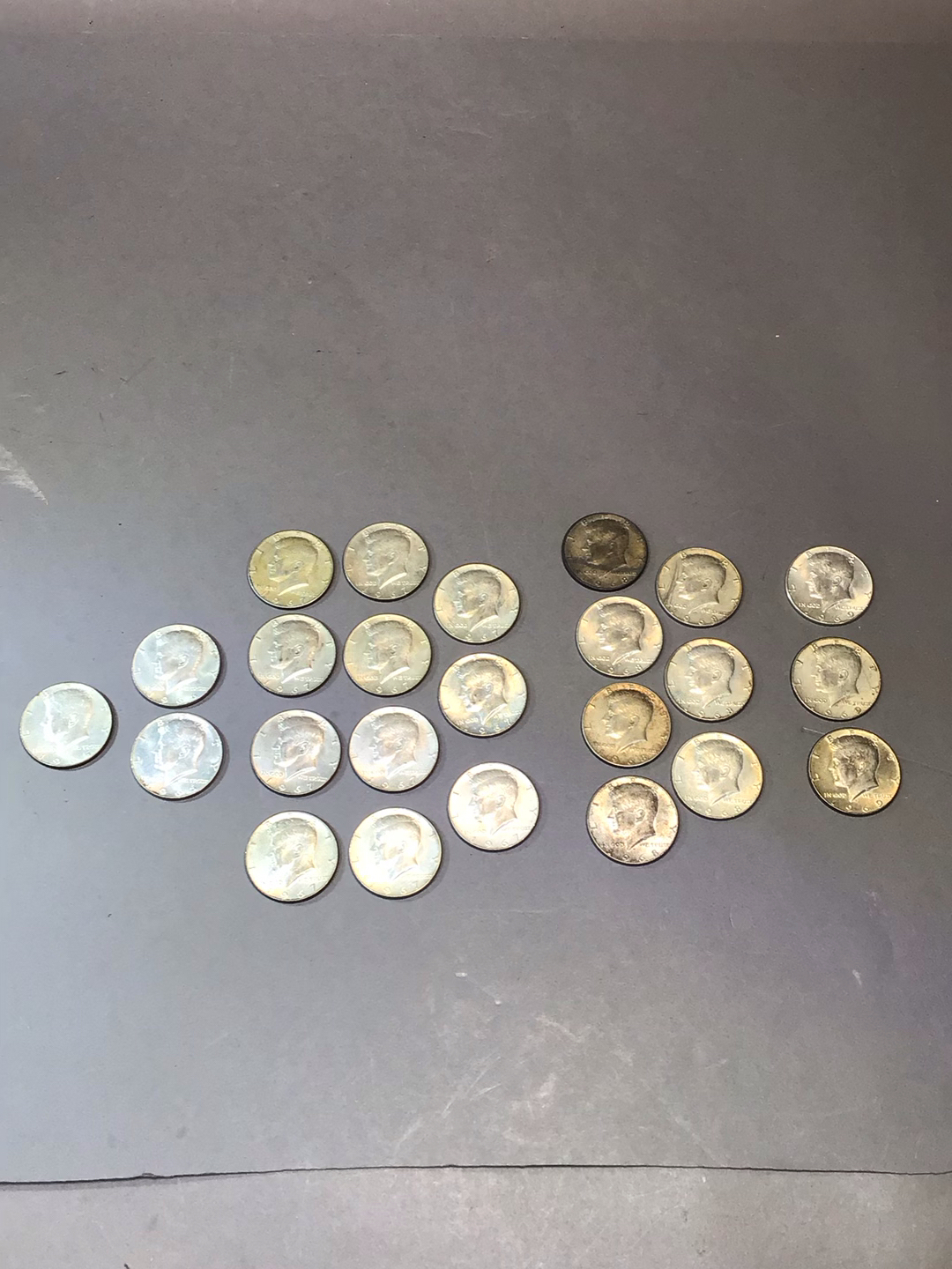 U.S. JFK Half Dollars 1965 - 1969 (177+dwt) - image 2 of 14