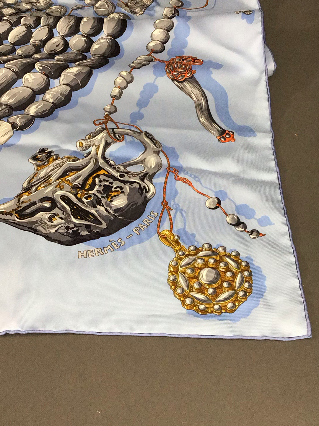 Hermès Rêves de Corail Silk Scarf - image 6 of 16