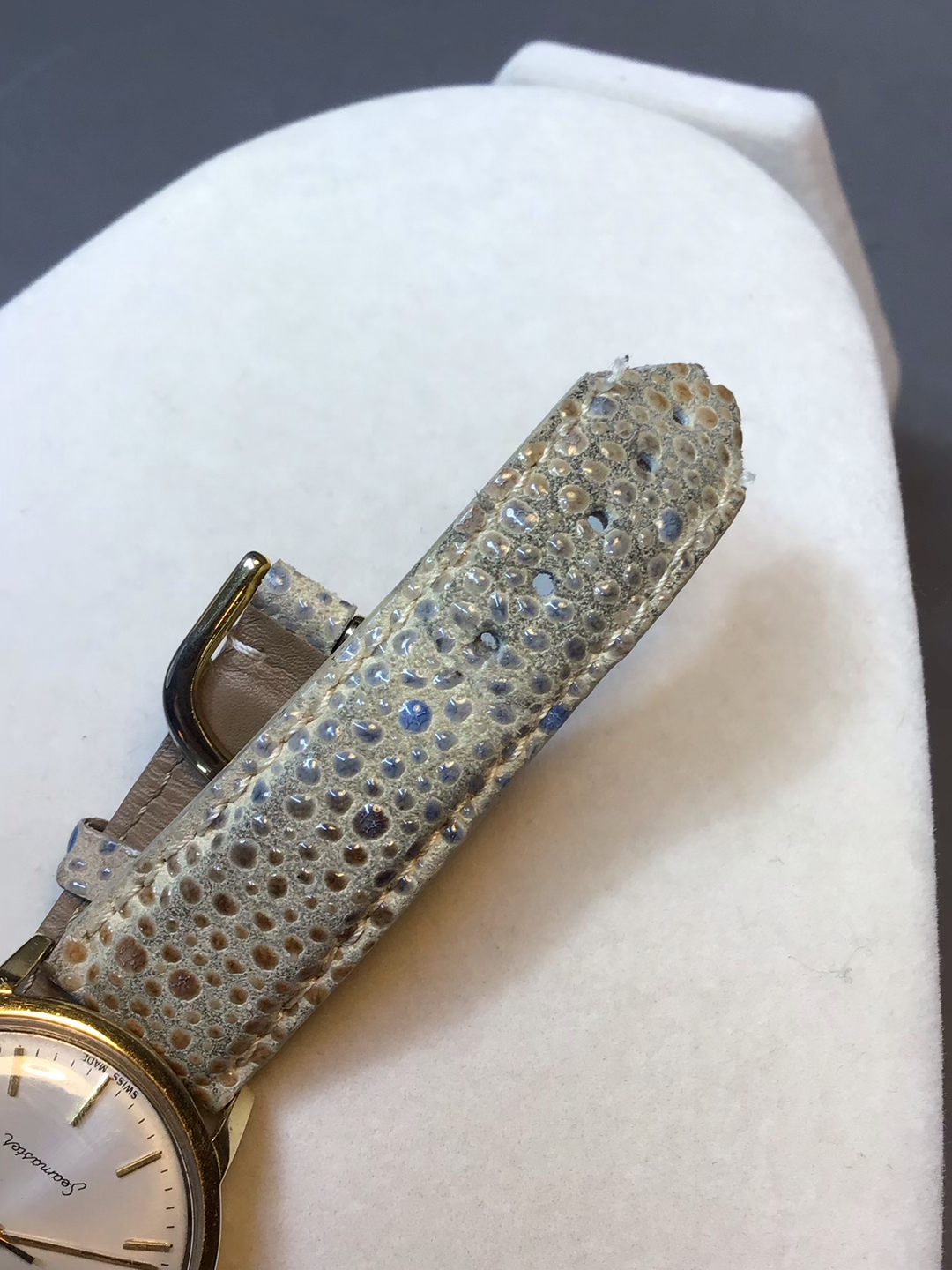 Vintage Omega 18K Seamaster Watch (4+dwt) - image 4 of 18