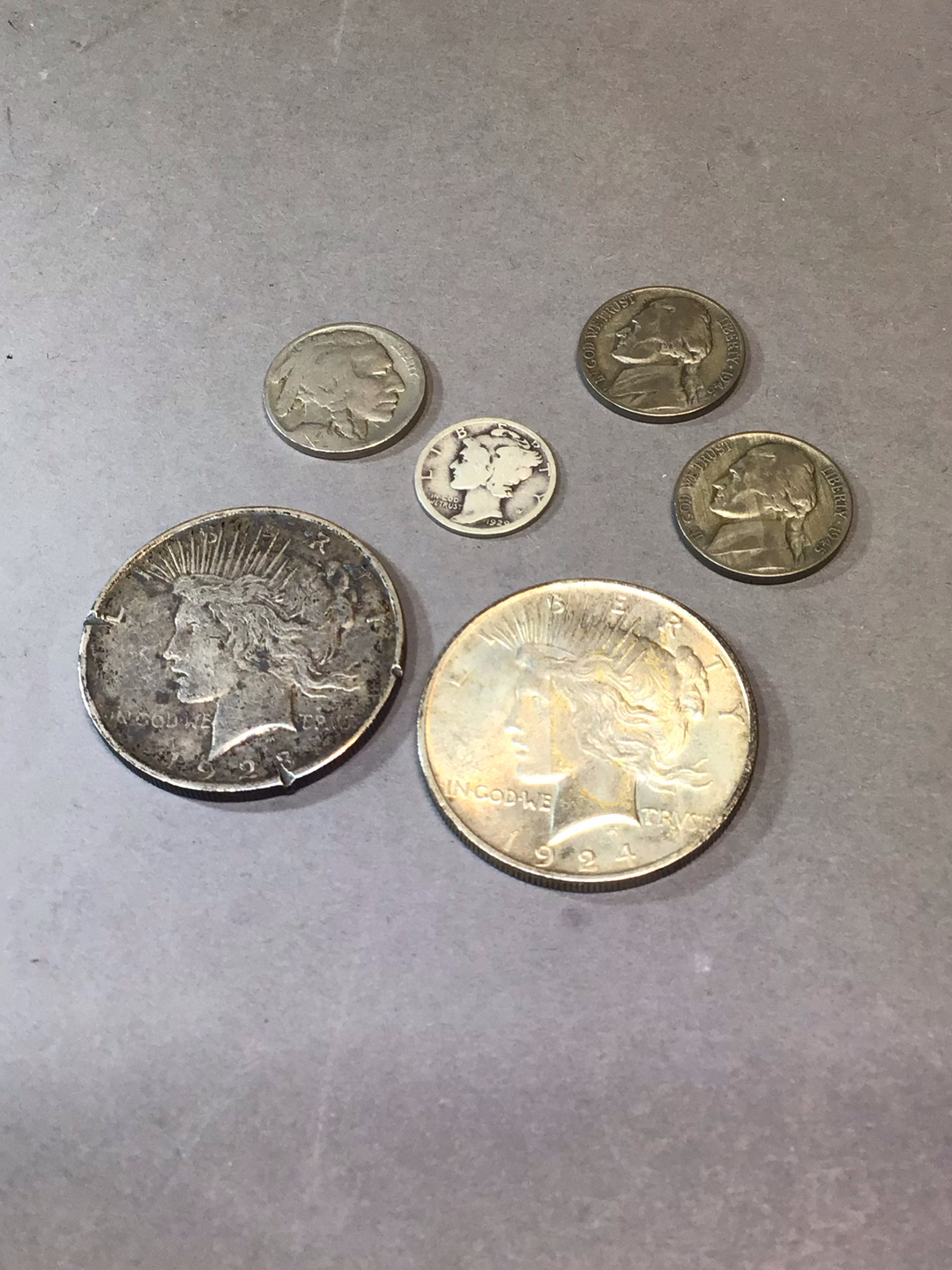 U.S. Coins (90/34+dwt) - image 1 of 13