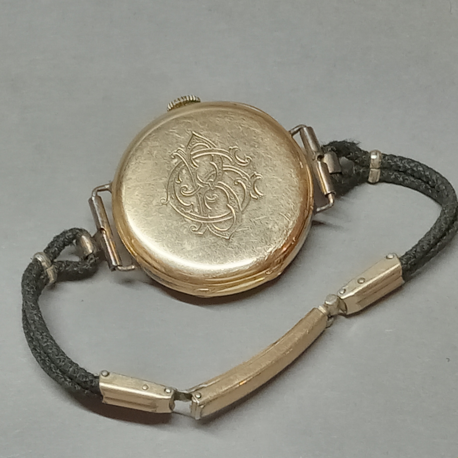 Vintage Vacheron & Constantin 14K Gold Watch (5+dwt) - image 4 of 15