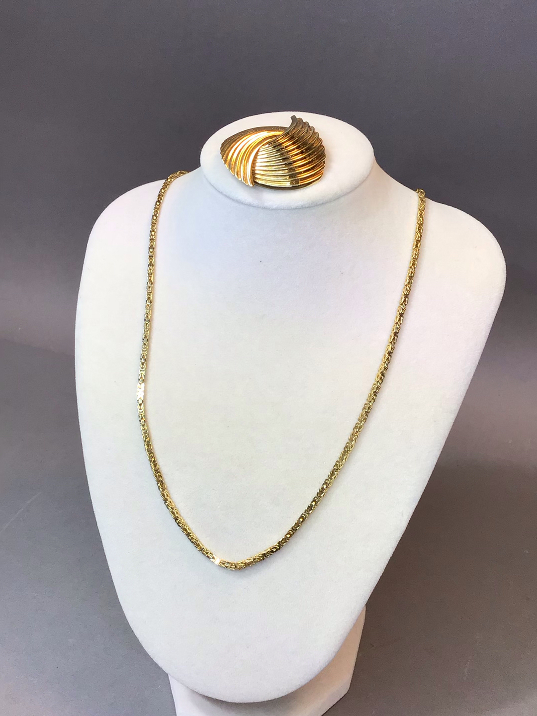14K Yellow Gold Jewelry (15+dwt) - image 1 of 8