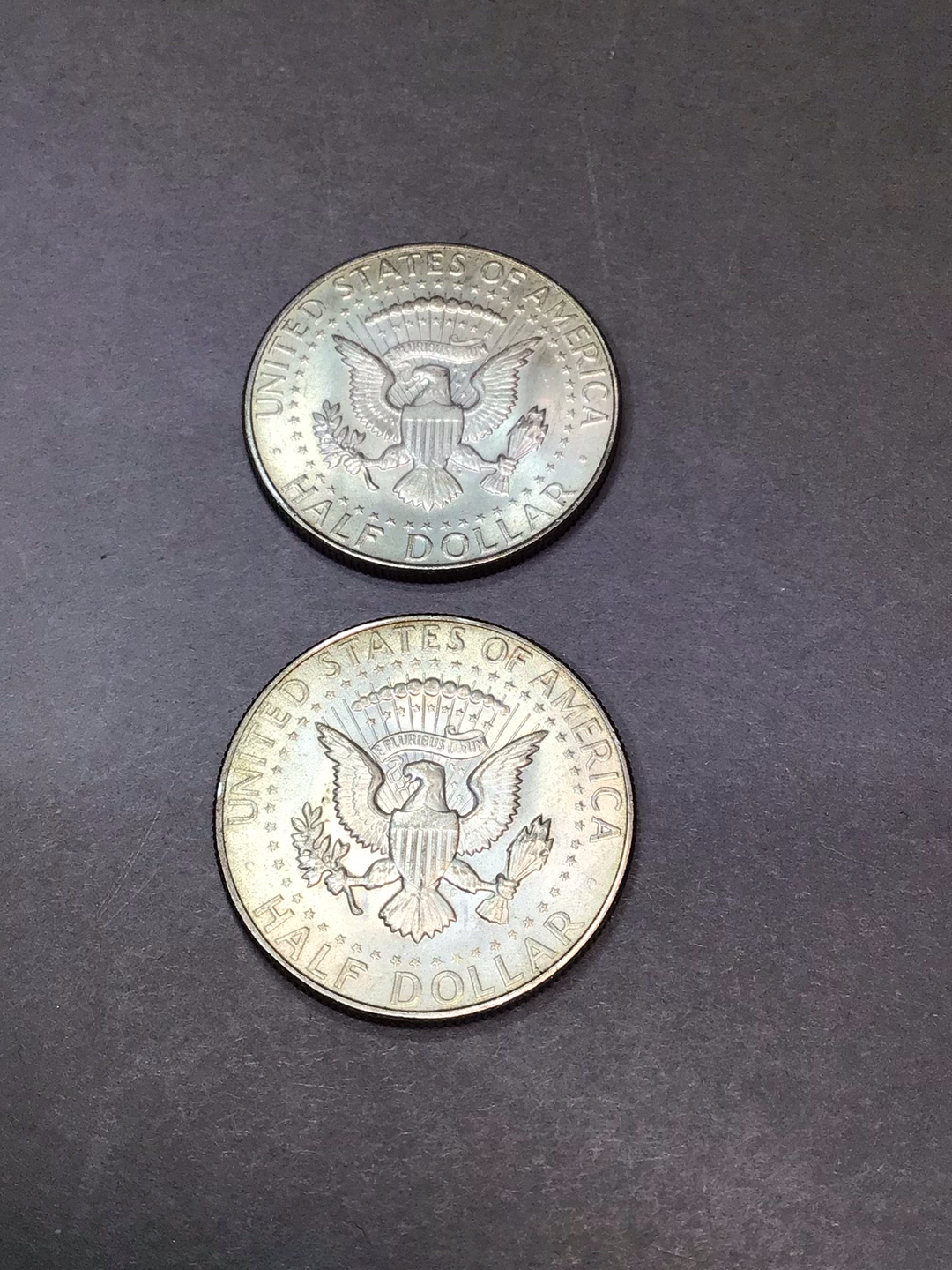 U.S. JFK Silver Half Dollars (90/8dwt, 40/29dwt) - image 8 of 9