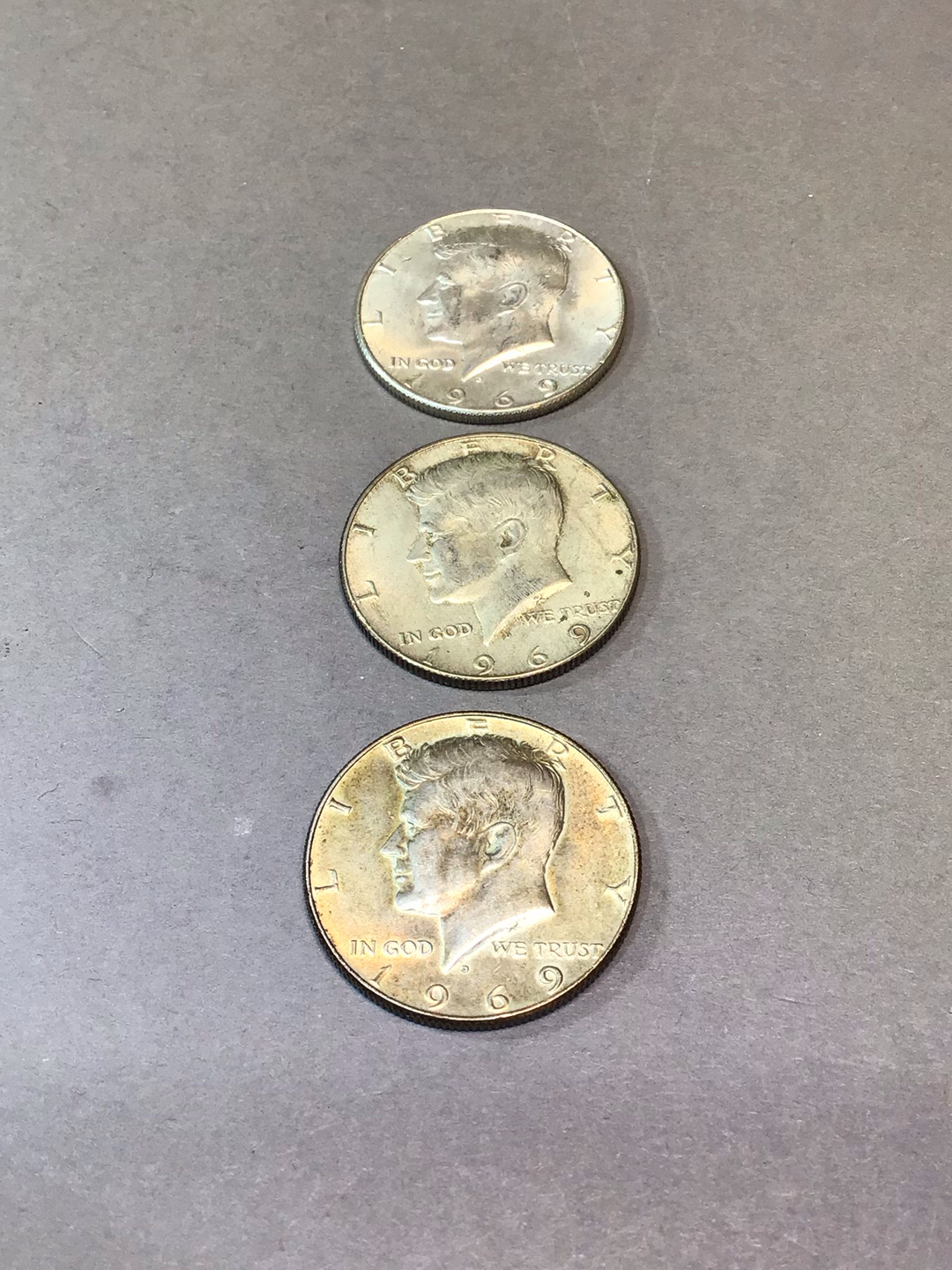 U.S. JFK Half Dollars 1965 - 1969 (177+dwt) - image 12 of 14