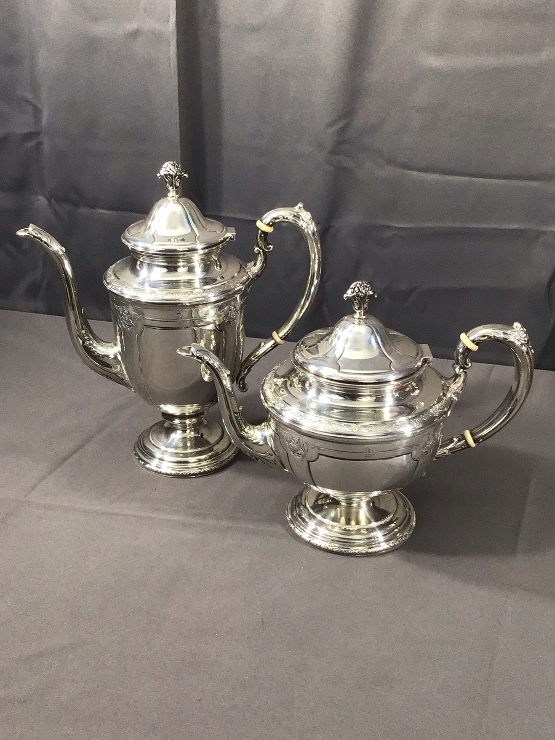 Towle Sterling Louis XIV Coffee & Tea Pots (1000+dwt) - image 1 of 6