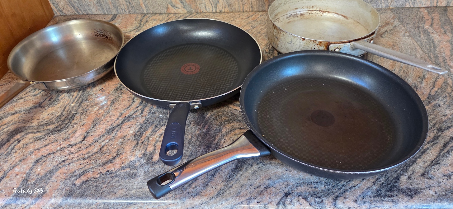 Large Kitchen Cookware Collection – Stainless Pots, Pans & Nonstick Fry Pans - image 1 of 5