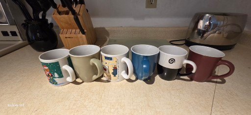 Coordinating Red & Navy Plastic Dinnerware Set with Mixed Mugs - image 1 of 8