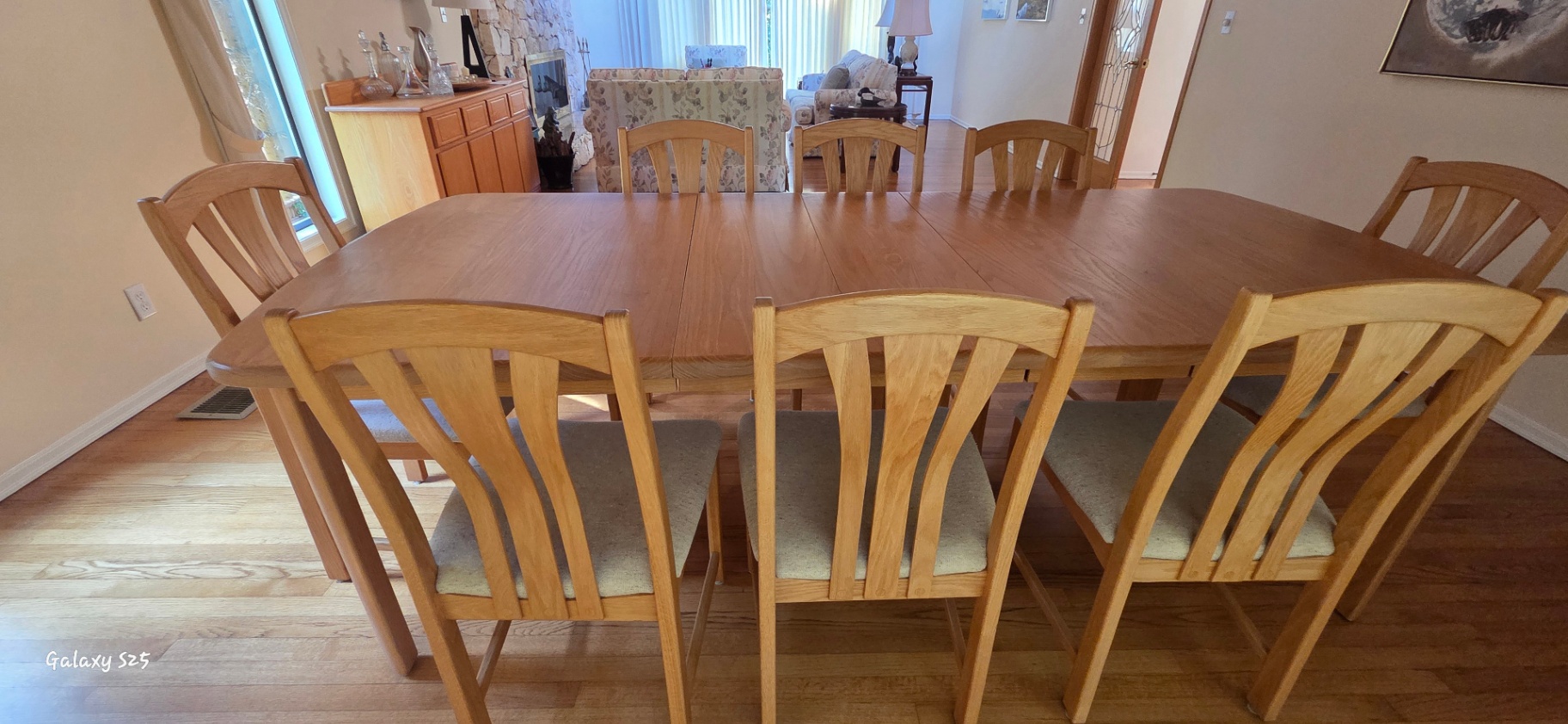Solid Oak Dining Table with 8 Chairs - image 4 of 5