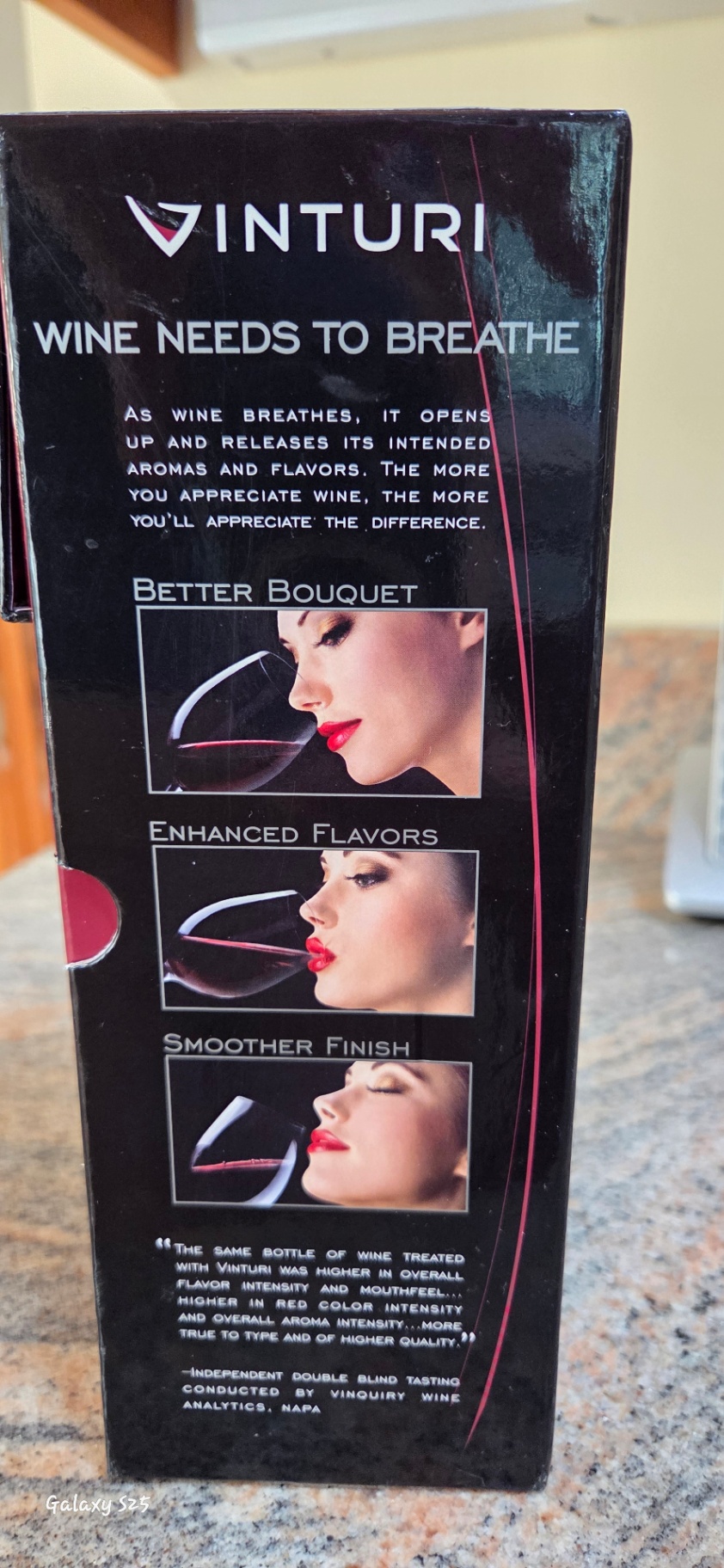 Green fish-shaped ceramic creamer with matching plate, stainless steel creamer with saucer, and Vinturi wine aerator box - image 1 of 7