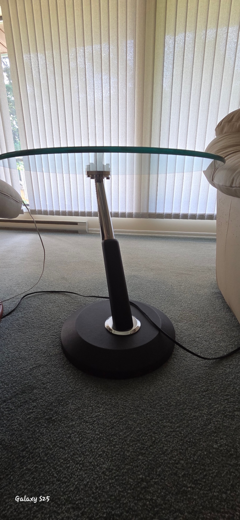 Round Glass-Top Side Table with Pedestal Base - image 3 of 3
