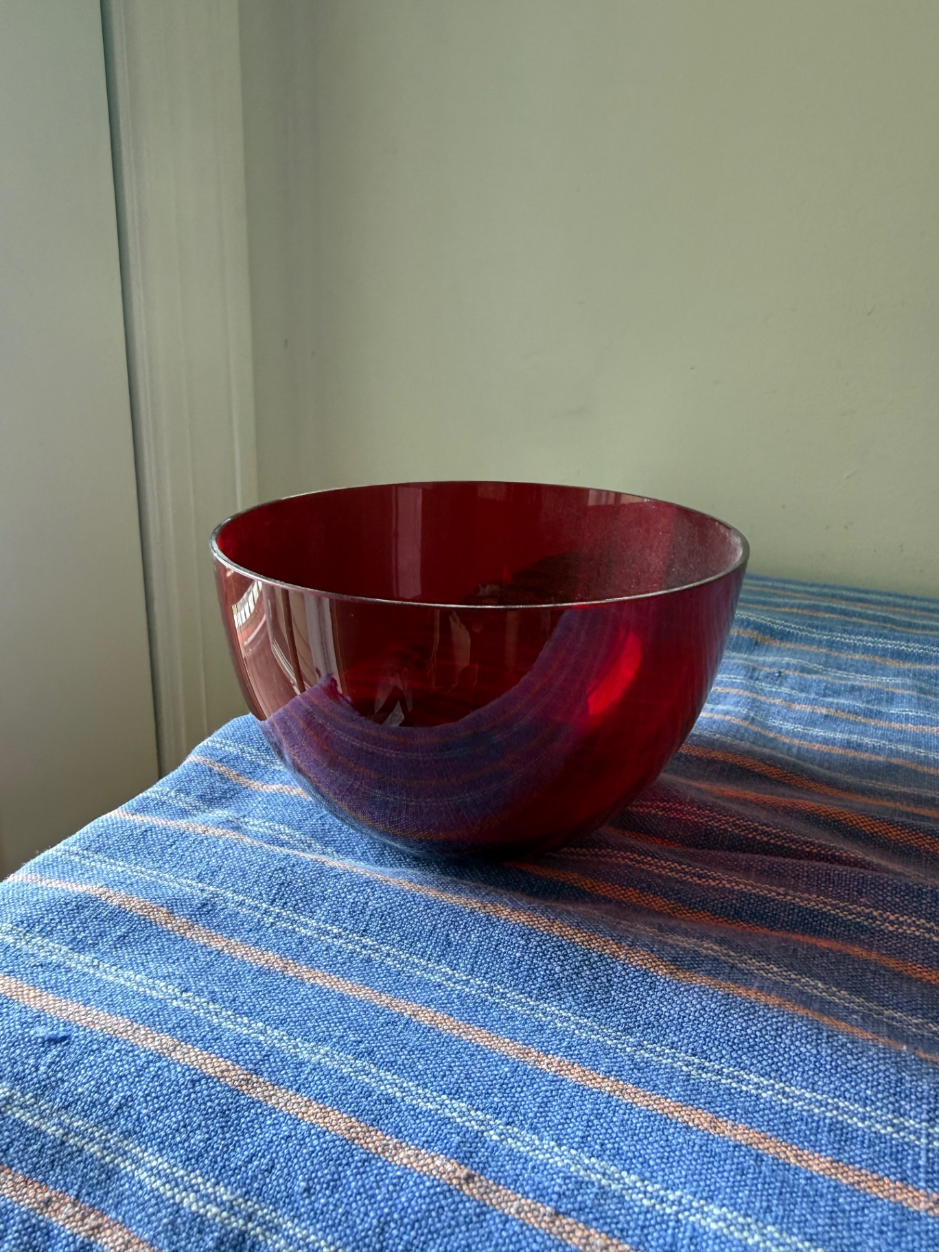 Red glass bowl and two red glass tumblers - image 3 of 4