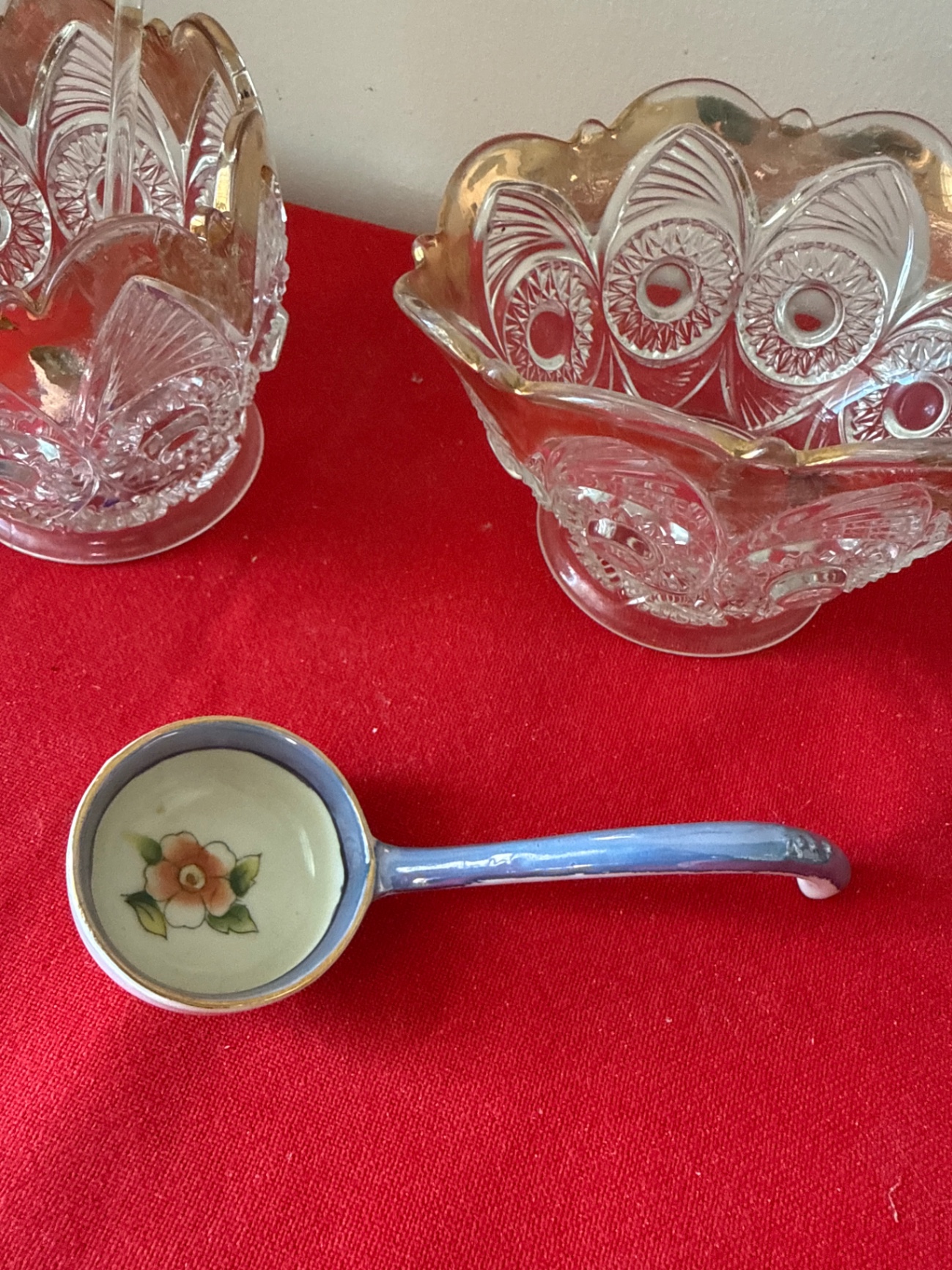 Etched crystal bowls with ceramic ladle - image 4 of 4
