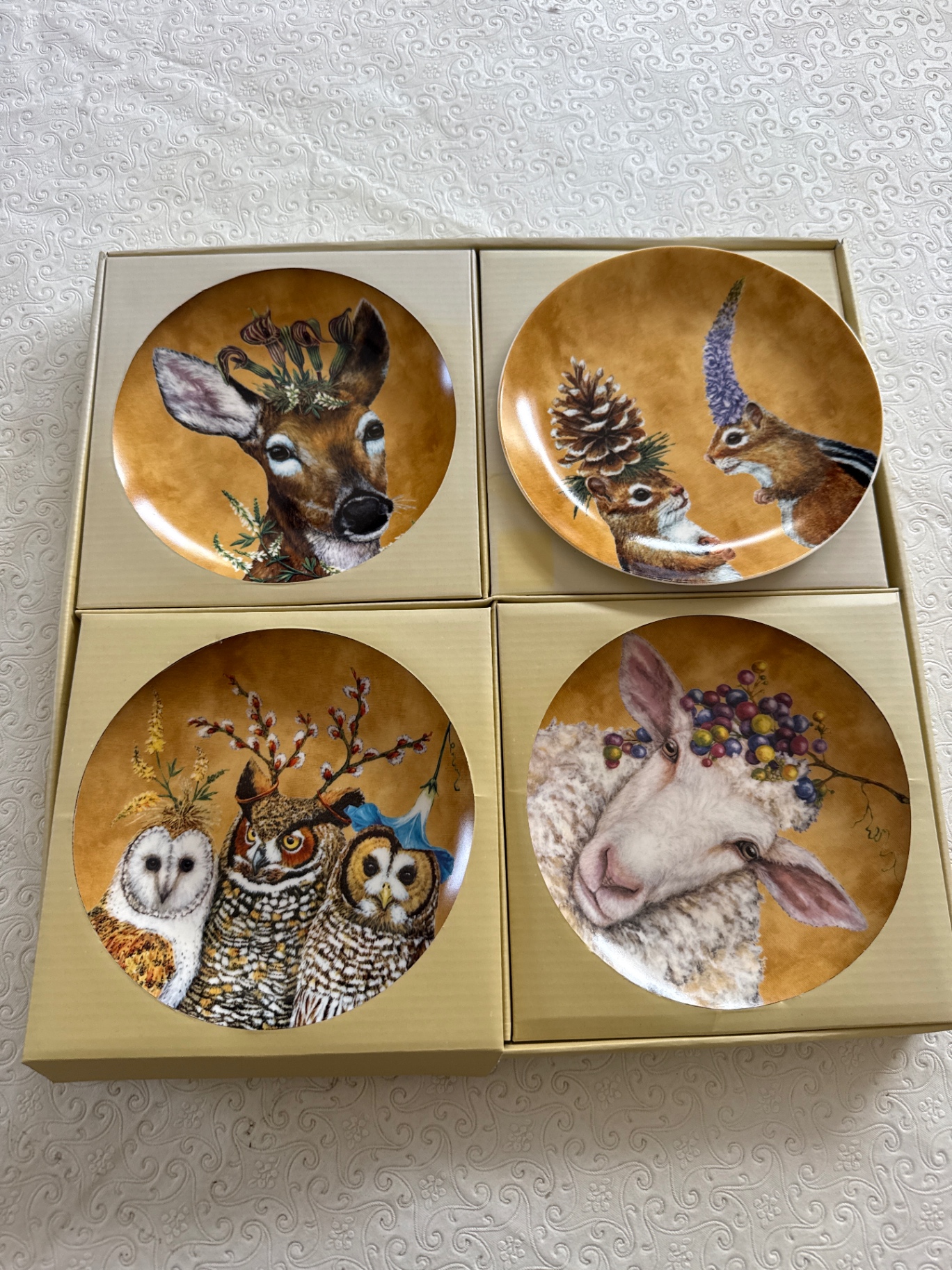 Set of Four Decorative Woodland Animal Plates - image 1 of 2