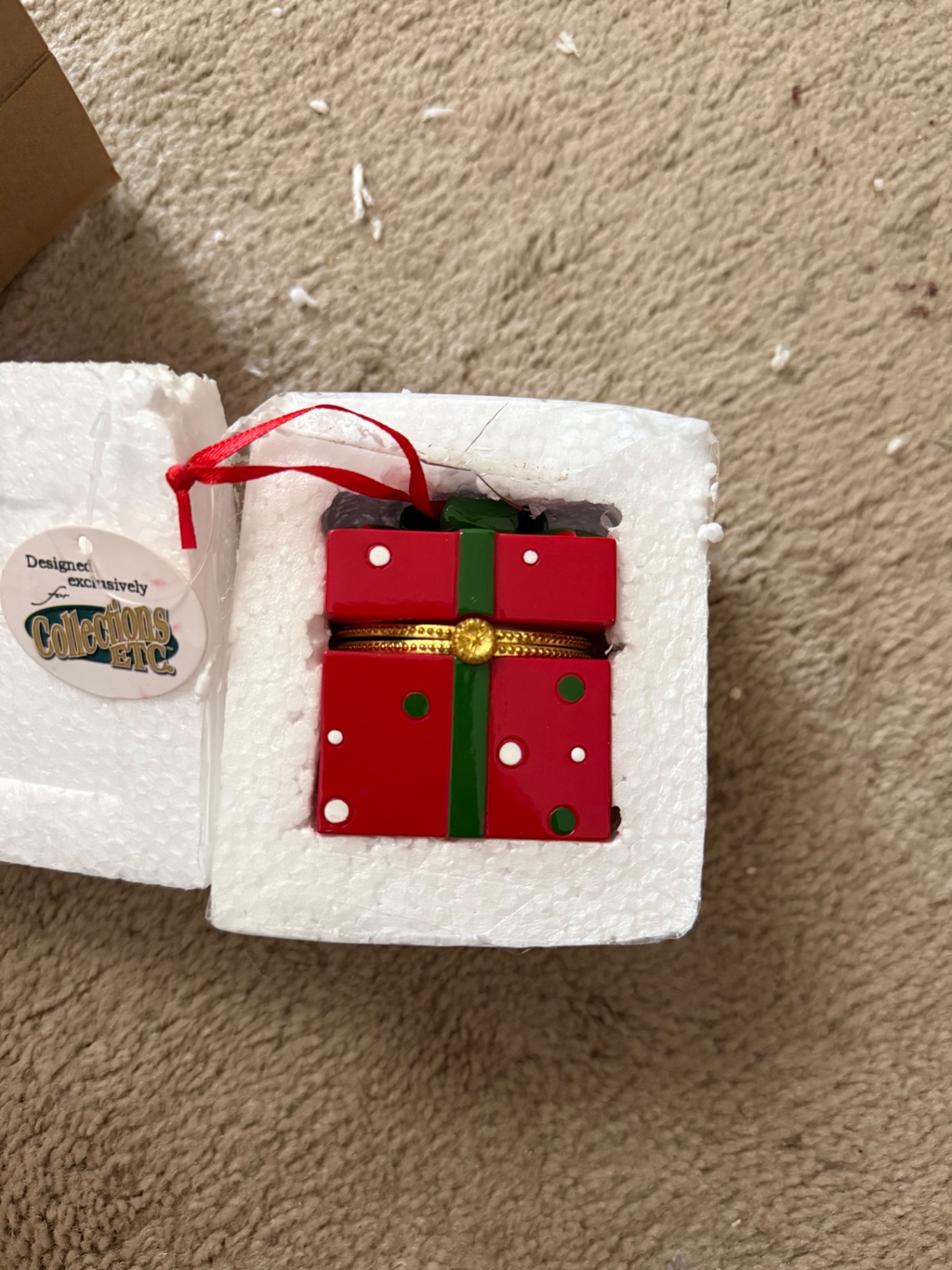 Assorted Christmas Ornaments - image 18 of 21