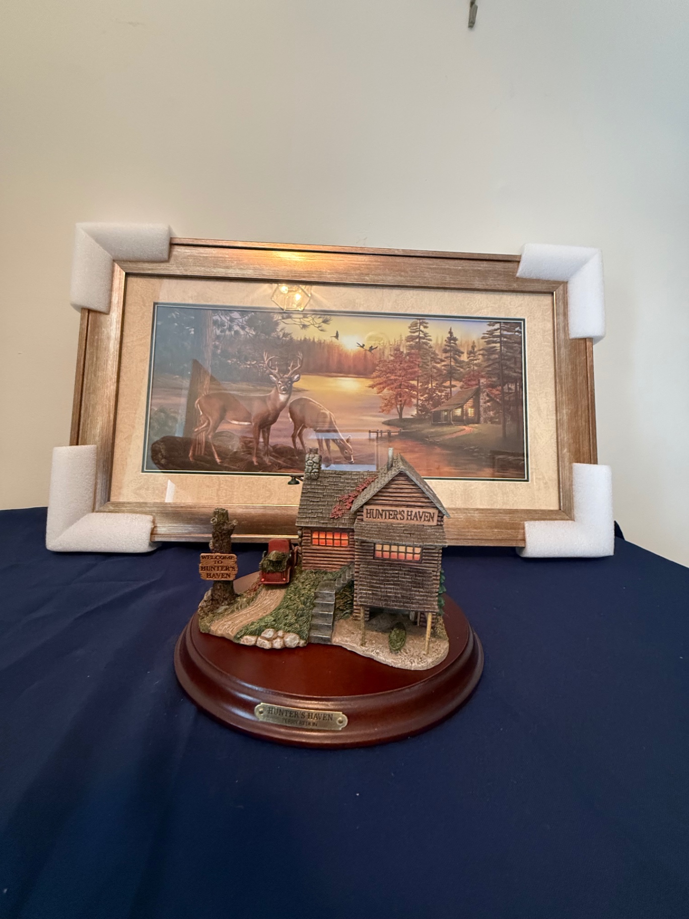 Deer Artwork and Hunter's Haven Cabin Diorama - image 1 of 4