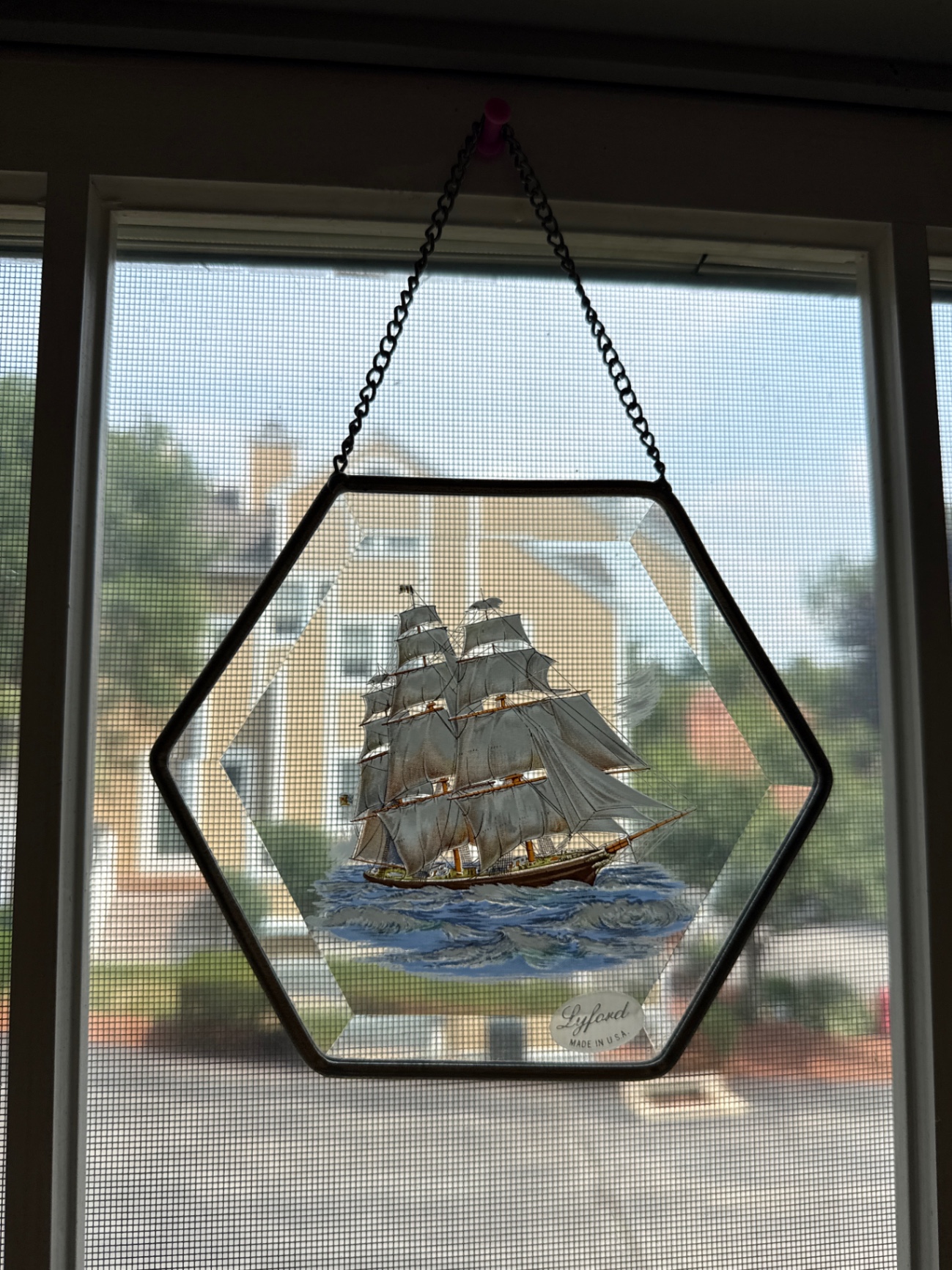 Assorted decorative hanging ornaments - image 15 of 16