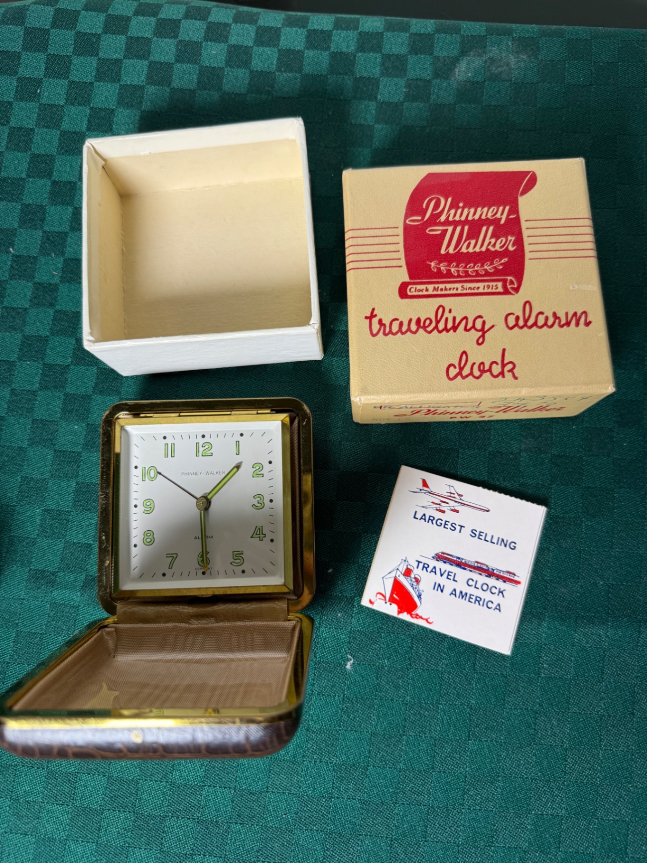 Vintage travel alarm clocks with boxes and case - image 4 of 6