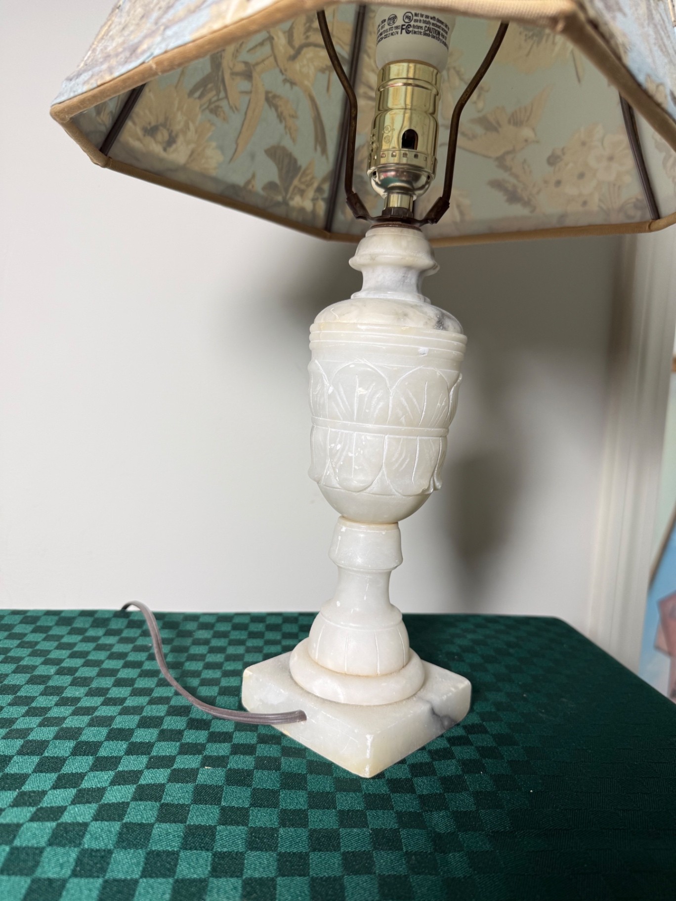 Marble-style table lamp with blue floral shade - image 4 of 7