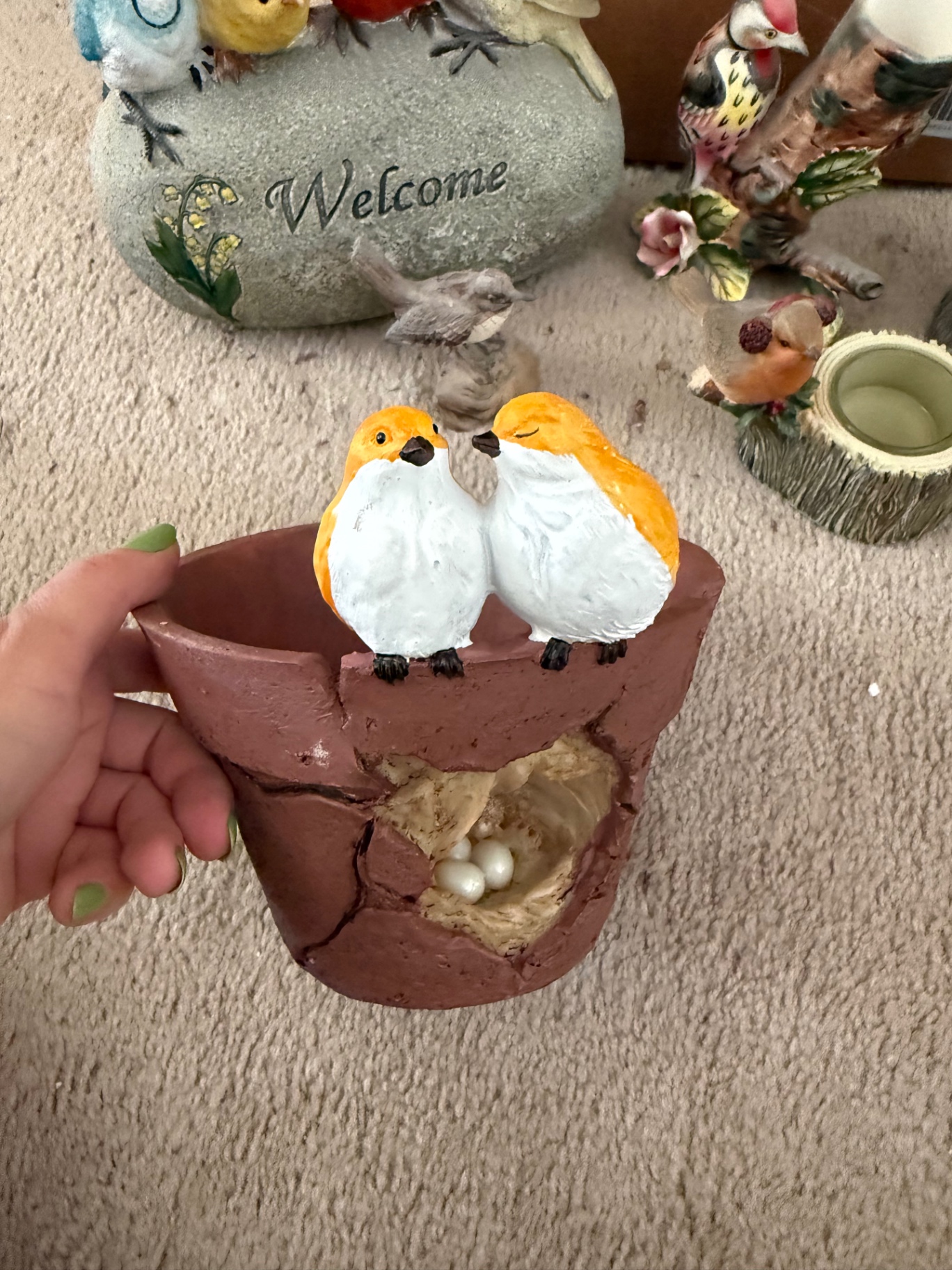 Bird-themed decorative figurines and planters - image 4 of 5