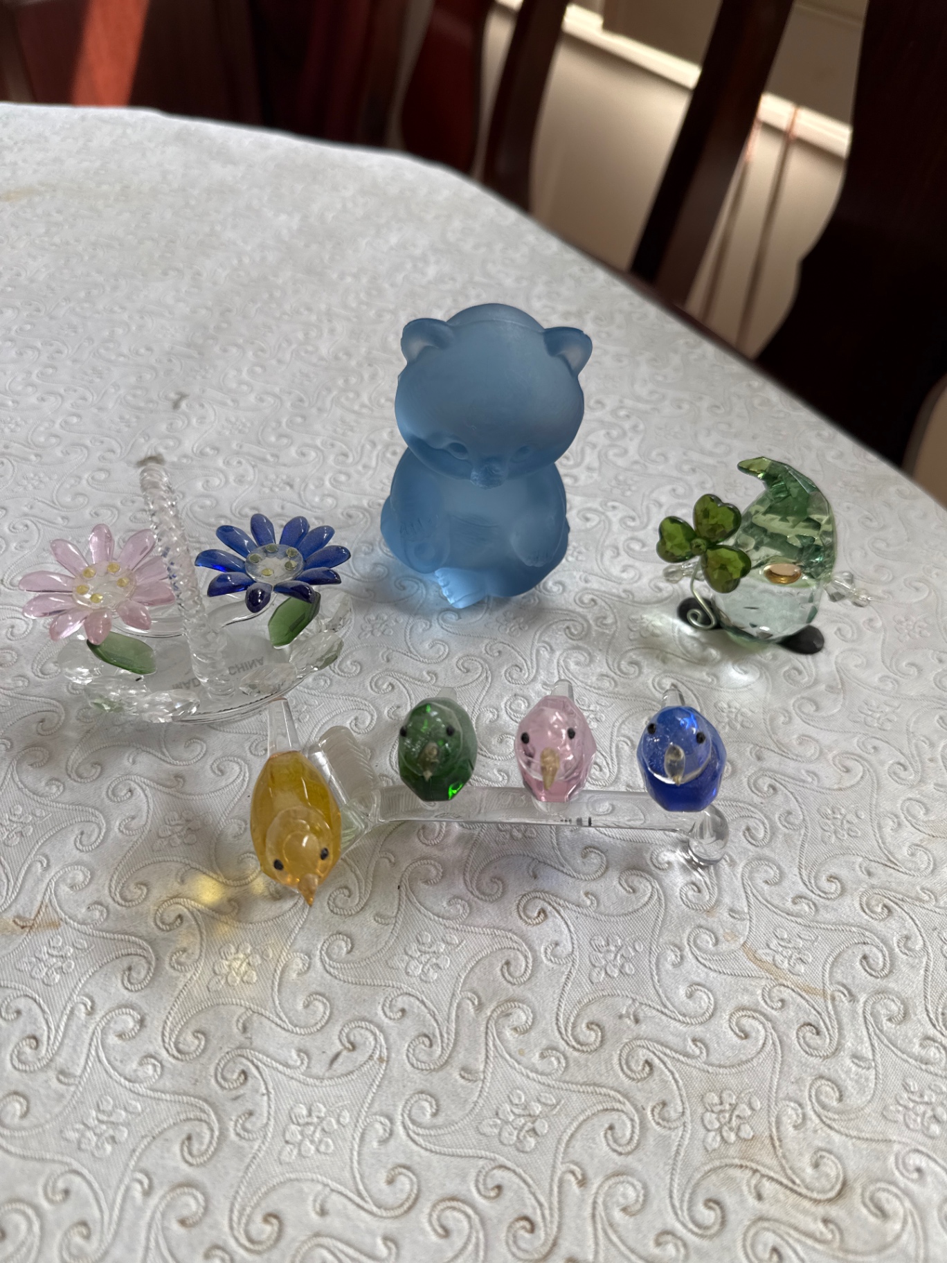 Assorted decorative hanging ornaments - image 16 of 16