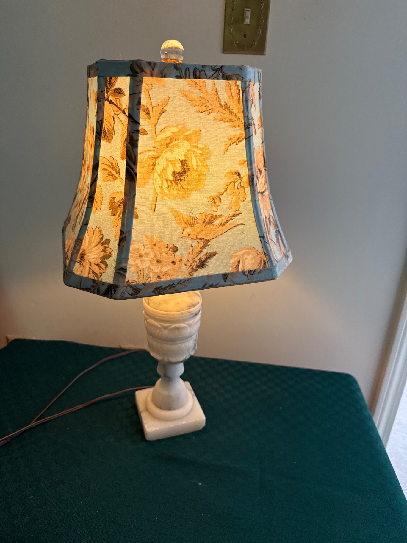 Marble-style table lamp with blue floral shade - image 6 of 7