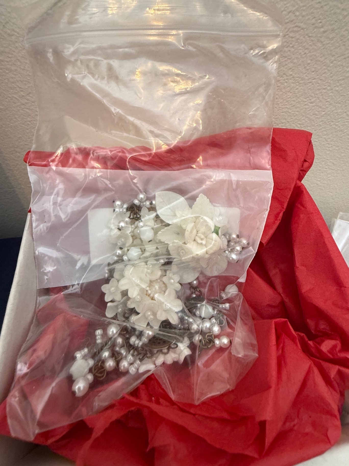 Assorted Jewelry and Beaded Accessories - image 5 of 7
