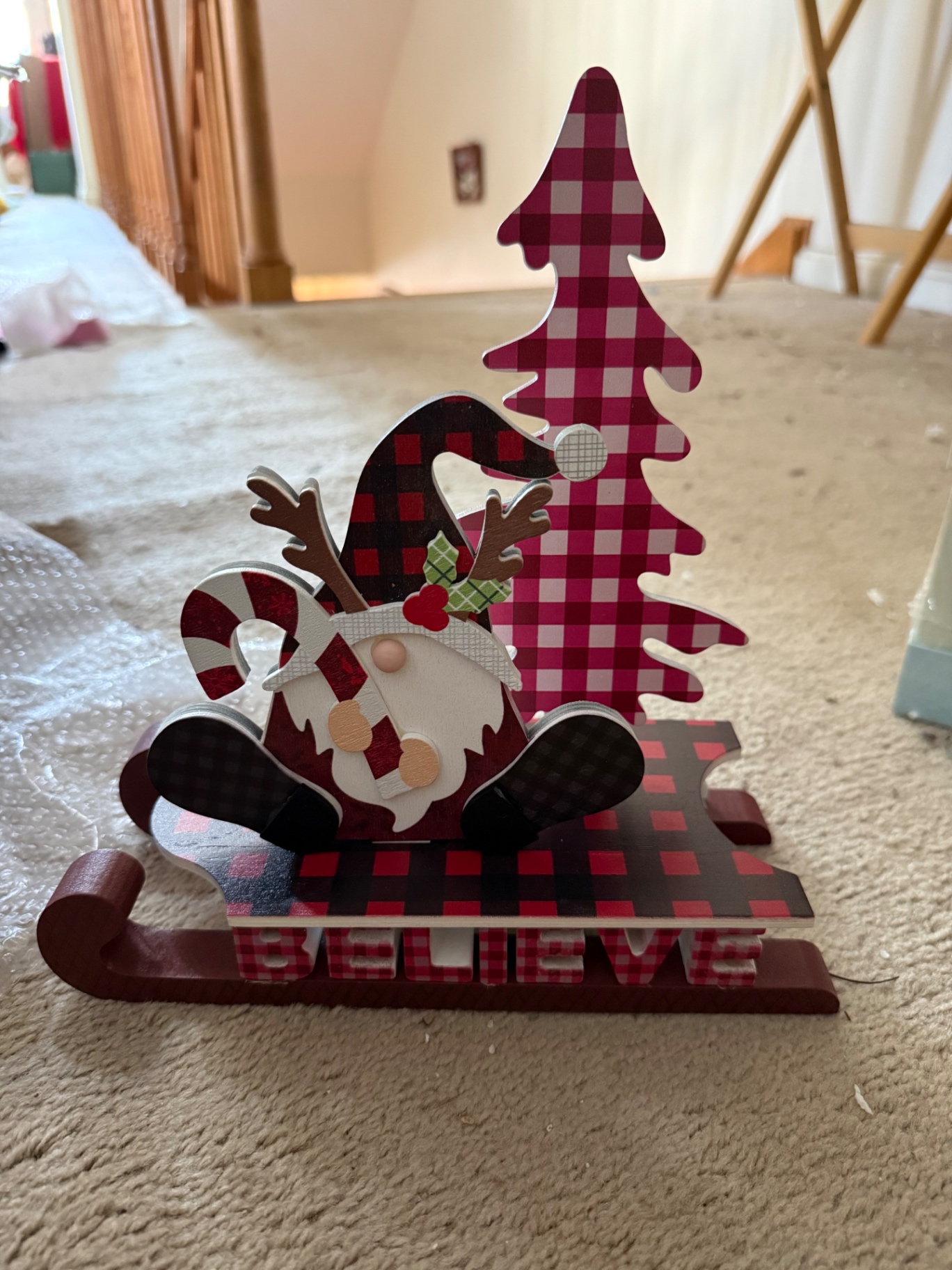 Assorted Christmas Holiday Decor - image 10 of 11