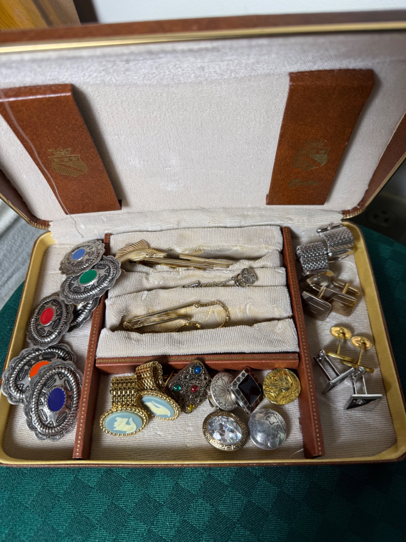 Assorted Belts, Buckles, Button Covers, and Tie Clips - image 9 of 10