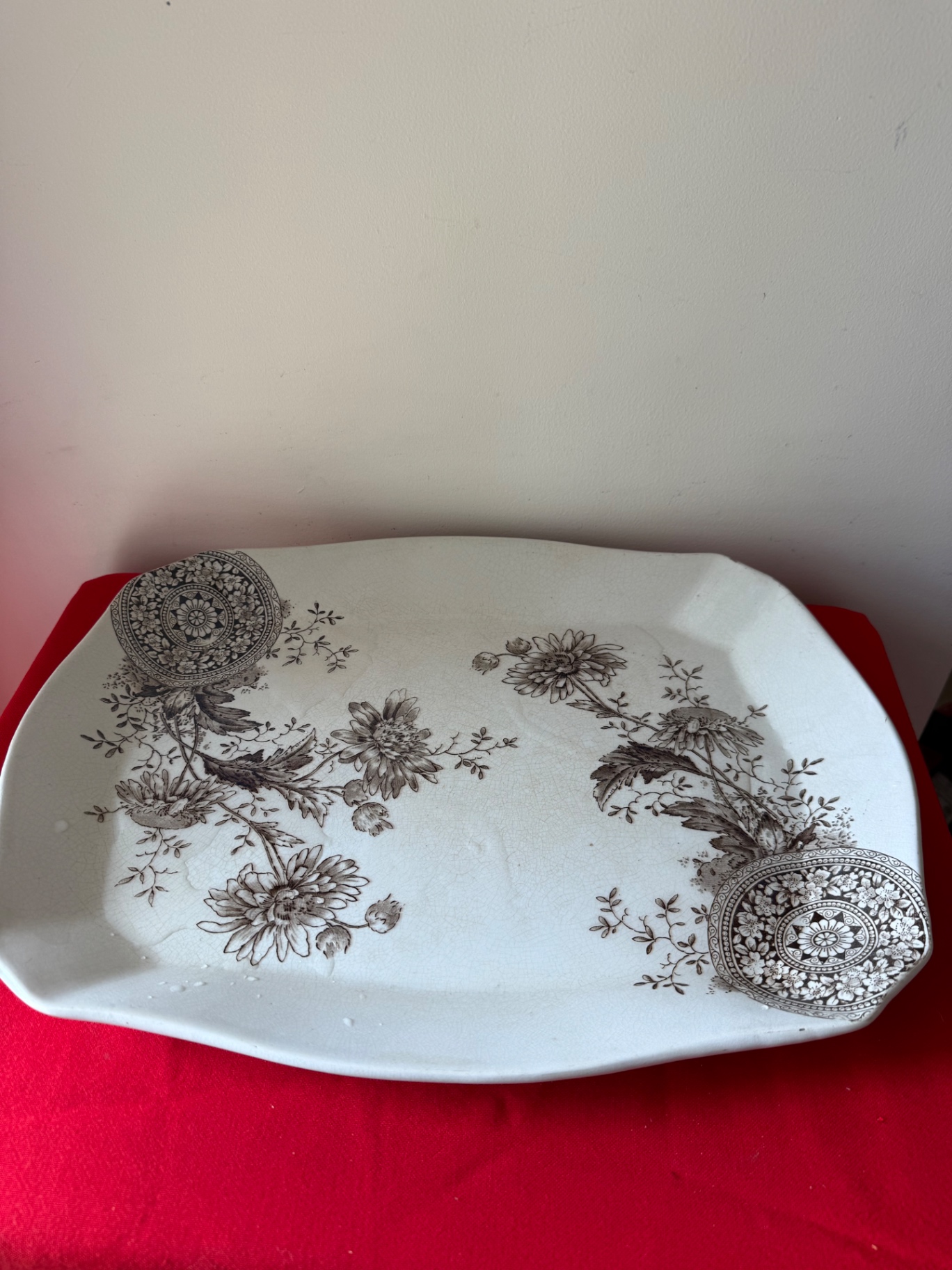 Ceramic Teapot Collection on Decorative Tray - image 4 of 14
