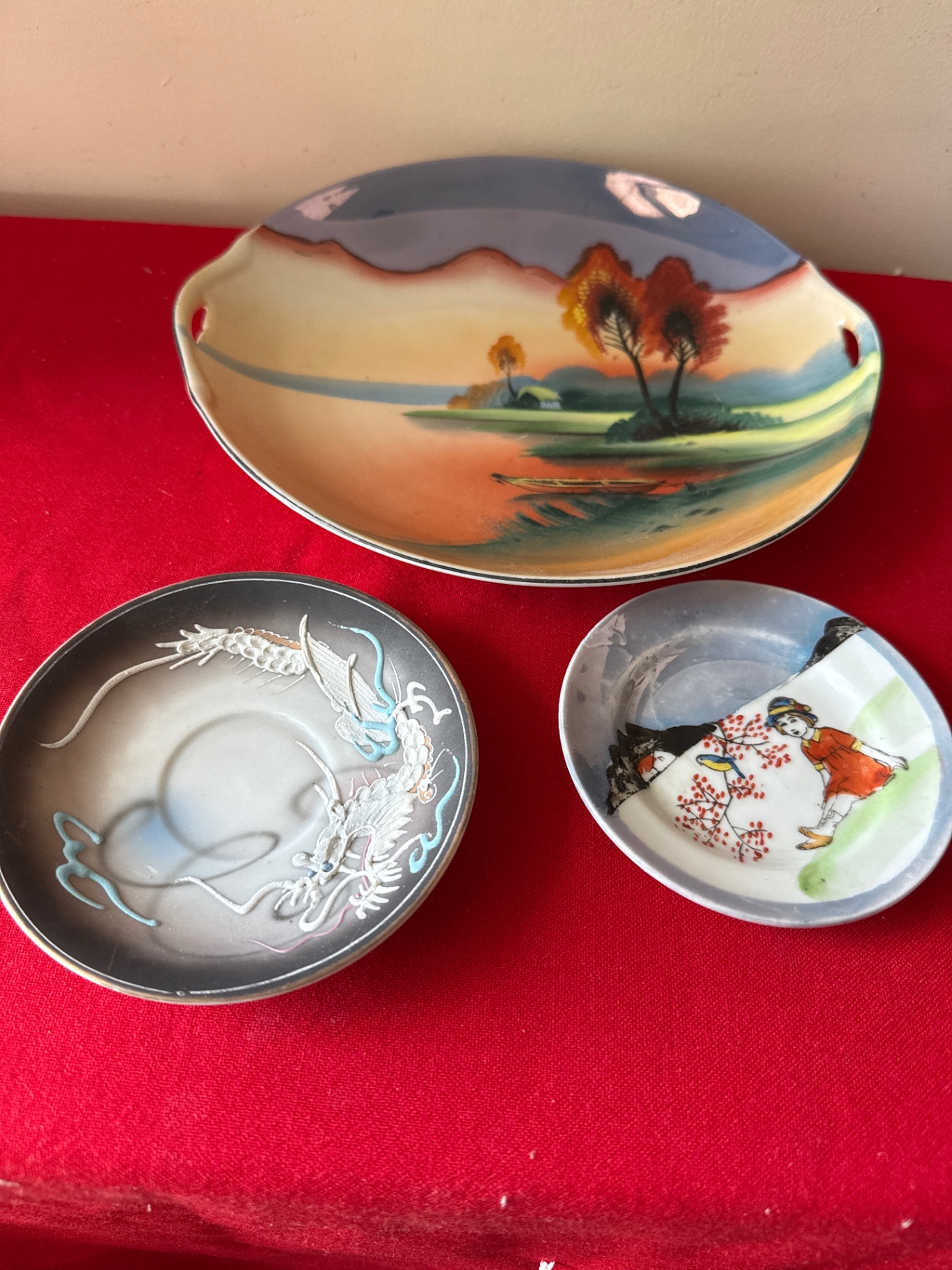 Assorted Japanese porcelain bowls and platter with landscape, dragon and girl motifs - image 2 of 8