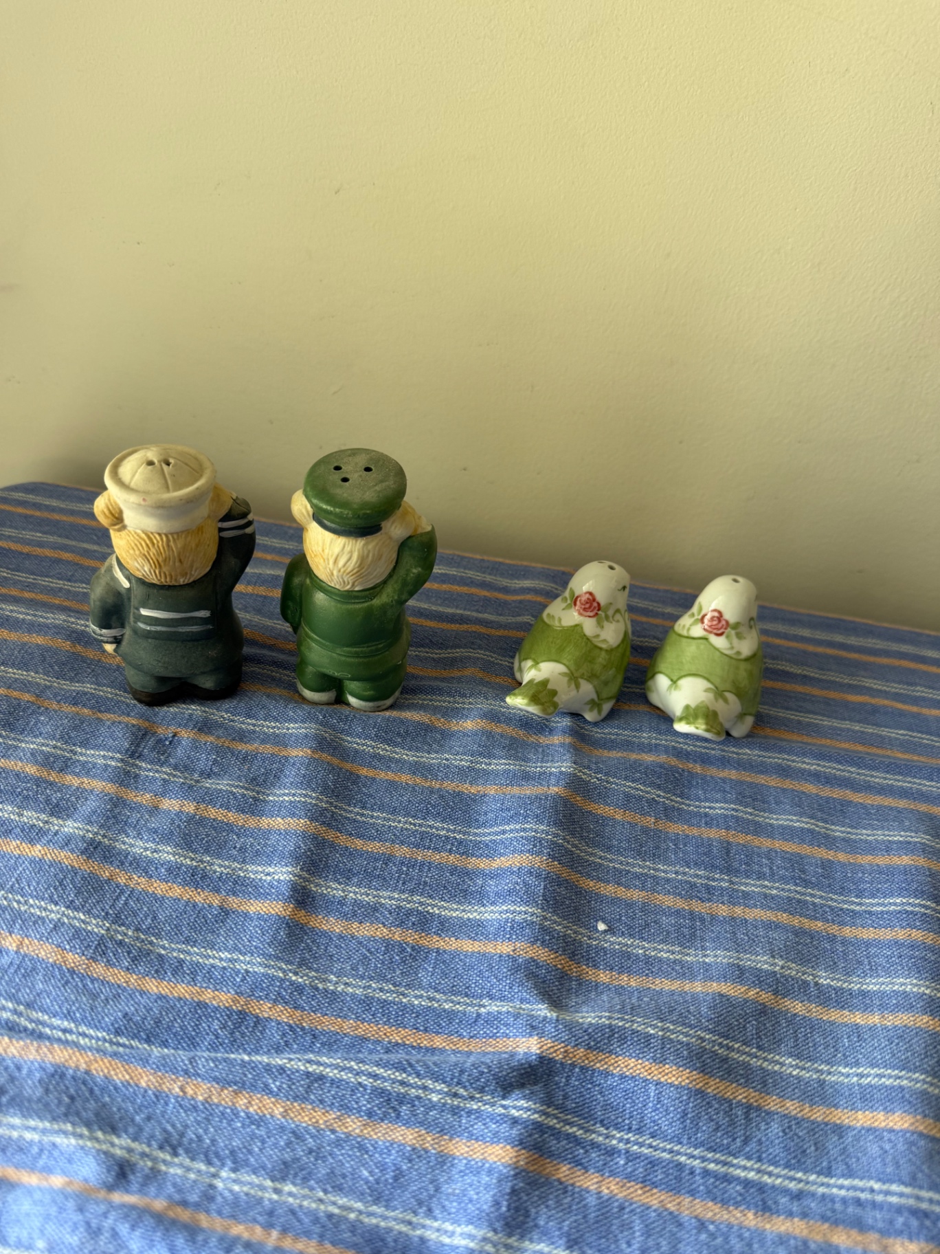 Ceramic salt and pepper shakers: two sailors and two birds - image 6 of 6