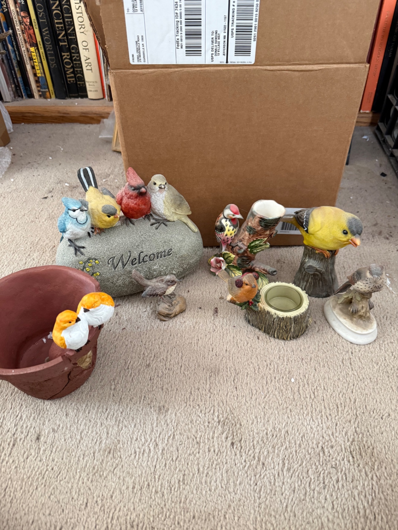 Bird-themed decorative figurines and planters - image 1 of 5