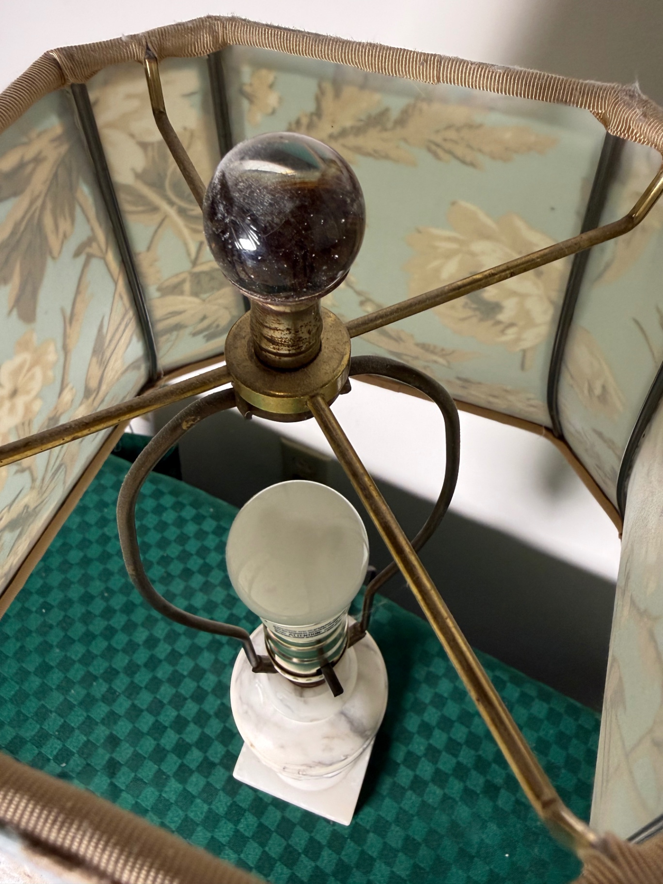 Marble-style table lamp with blue floral shade - image 3 of 7