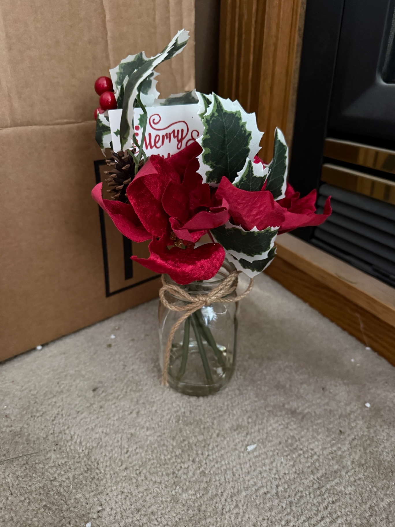 Assorted Christmas Holiday Centerpieces and Wreaths - image 2 of 8