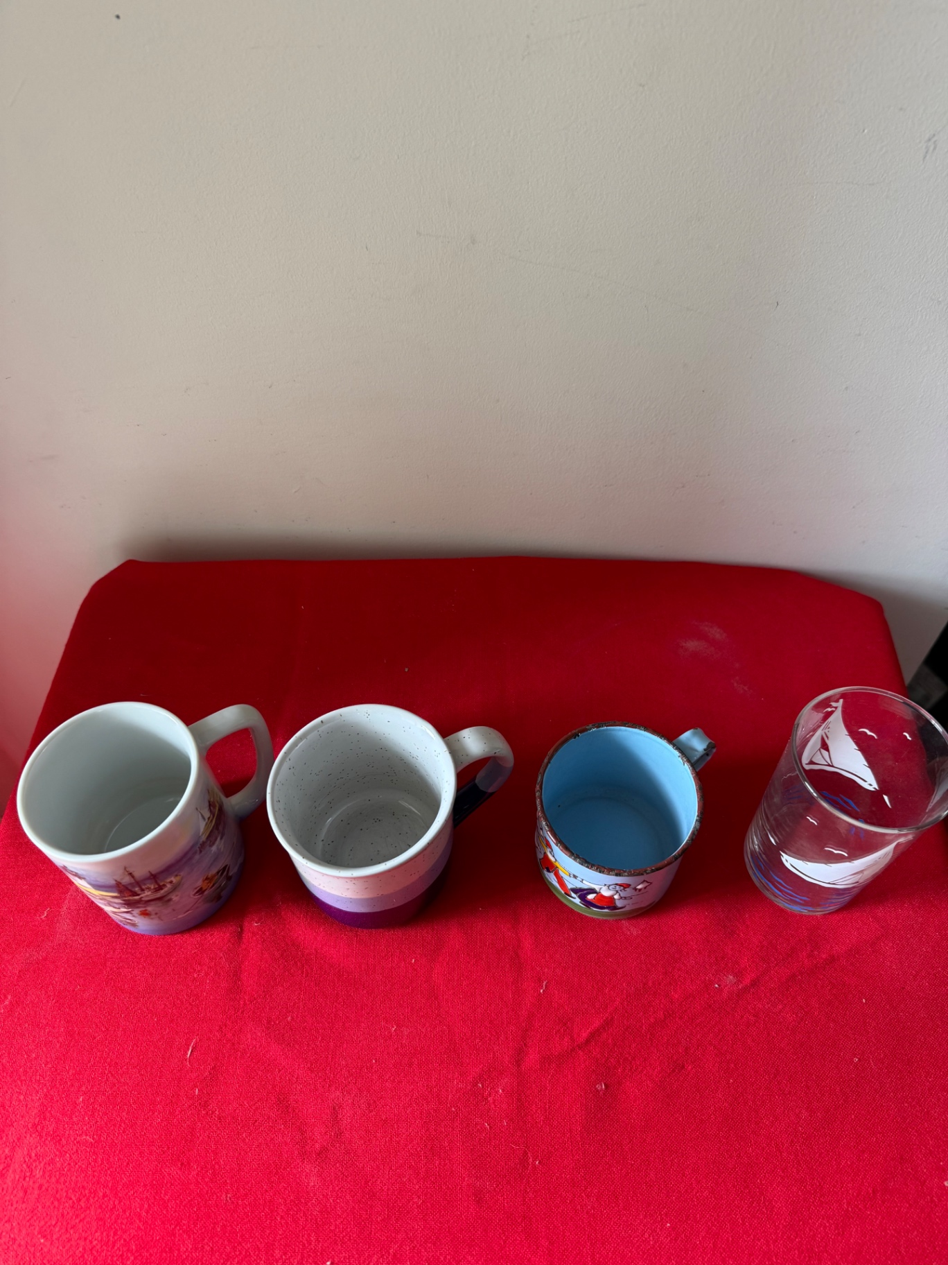Nautical-themed ceramic mugs and glassware set - image 5 of 9